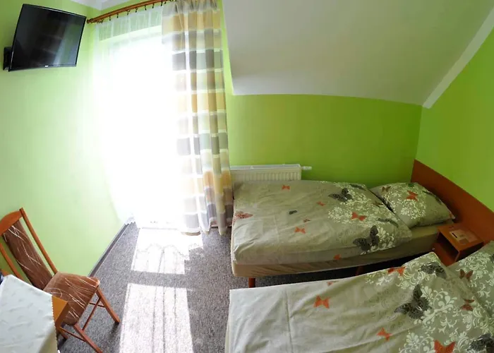 לינה וארוחת בוקר Tokarczyk טליץ'