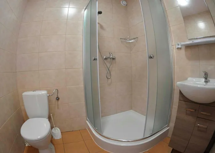 לינה וארוחת בוקר Tokarczyk