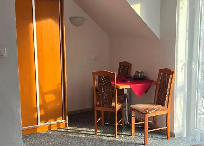 לינה וארוחת בוקר Tokarczyk